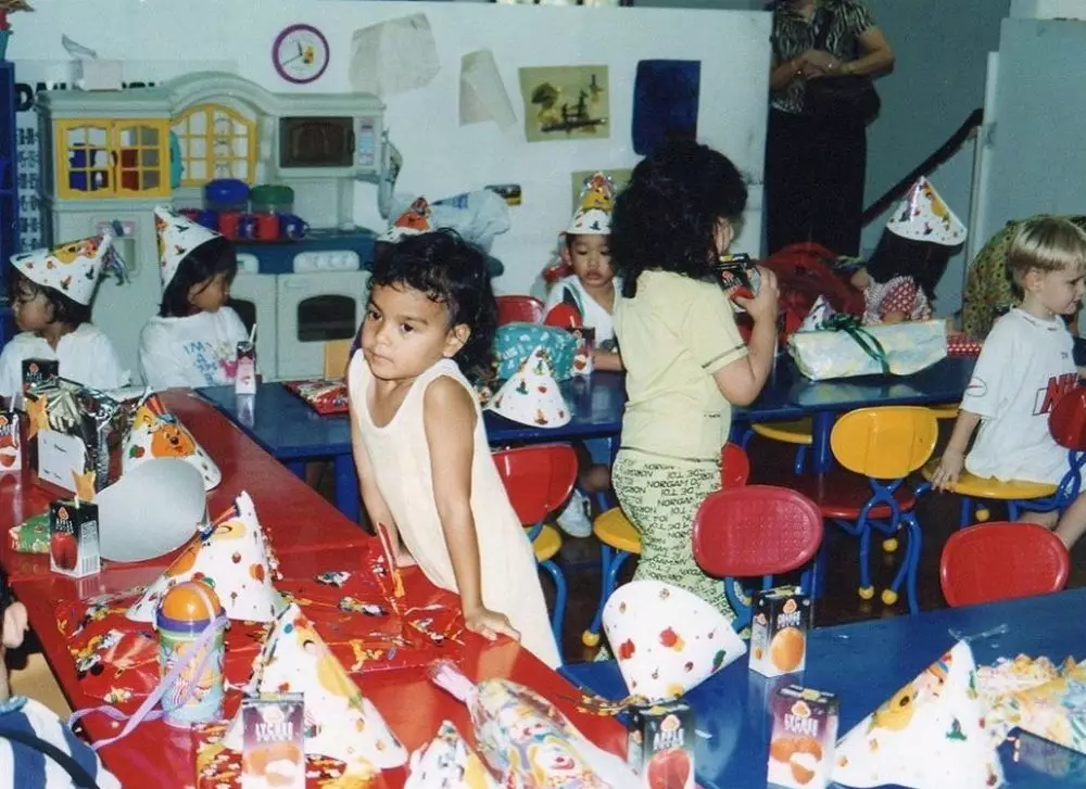 8 Potret masa kecil Eva Celia Instagram