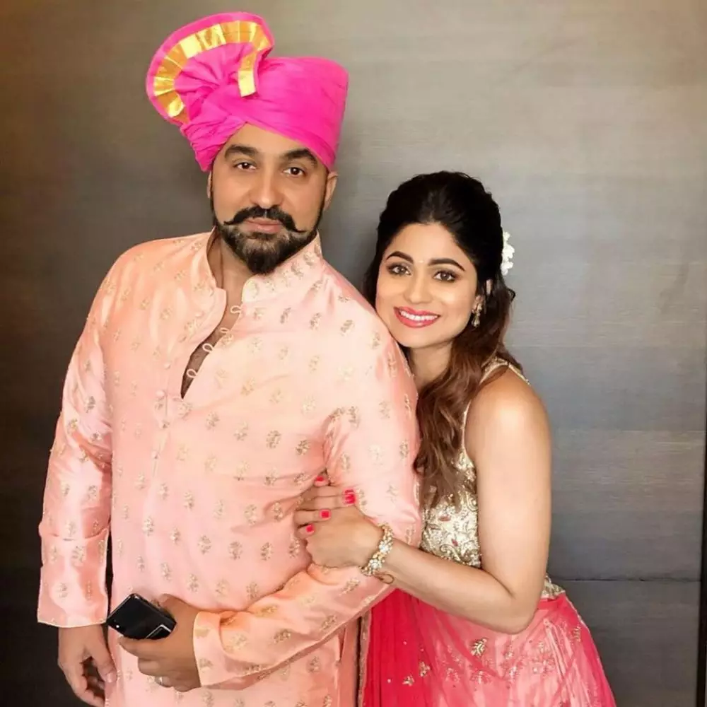 keluarga shamit shetty Instagram