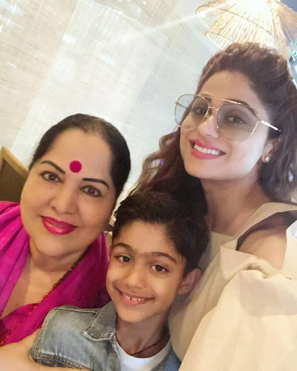 keluarga shamit shetty Instagram