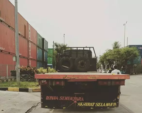 Tulisan bijak di kendaraan Berbagai sumber Tulisan bijak di kendaraan Berbagai sumber