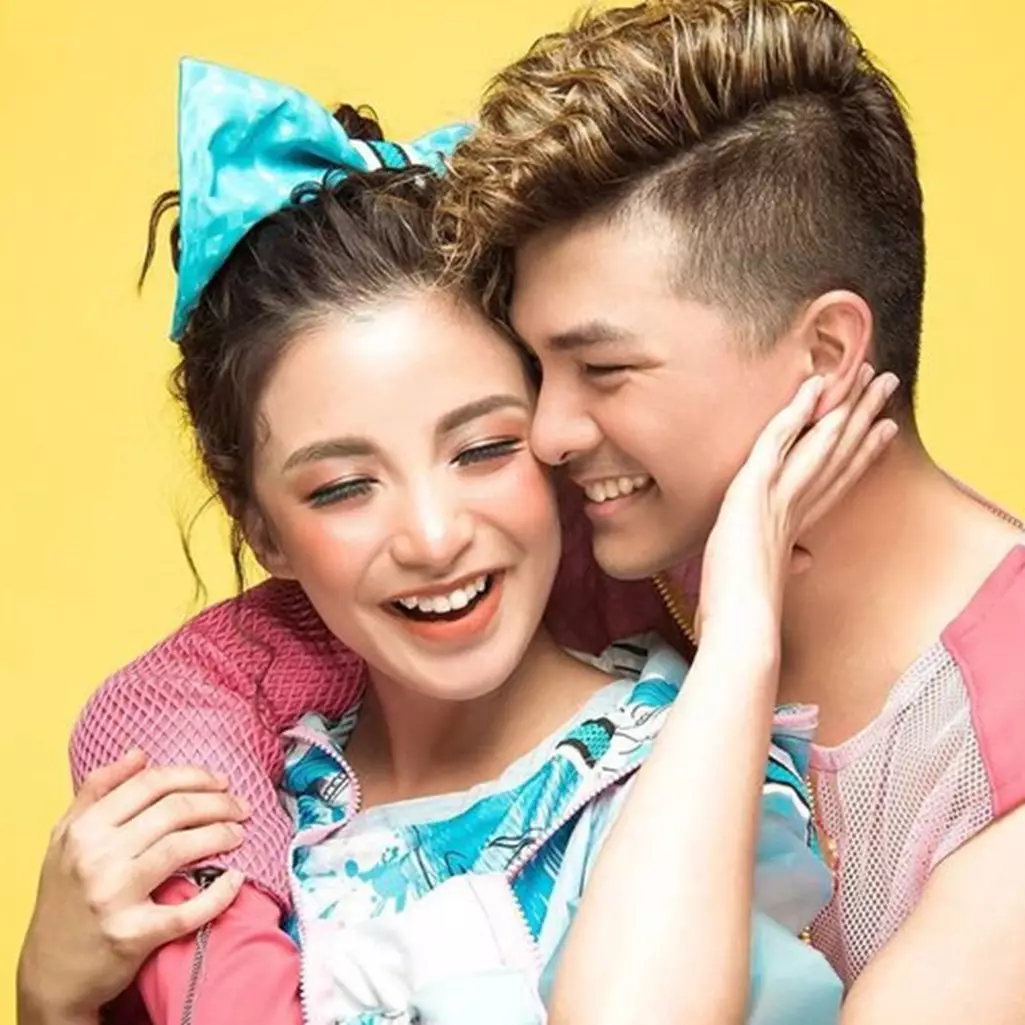 10 Potret perjalanan cinta Chelsea Olivia dan Glenn Alinskie