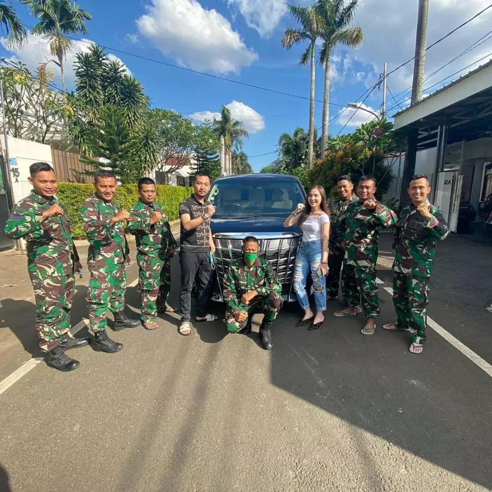 Instagram/@elinaaaaajoerg © 2020 brilio.net