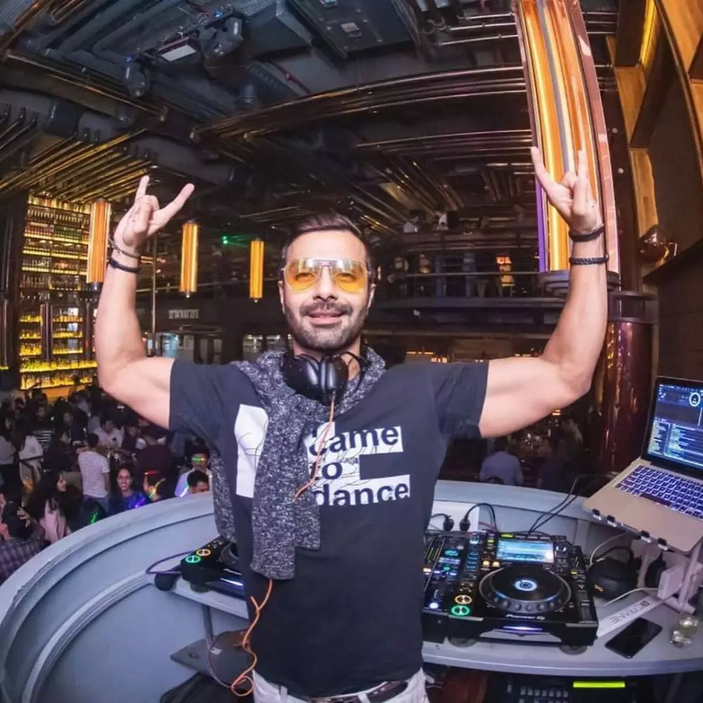 potret ashmmit patel  Instagram potret ashmmit patel  Instagram