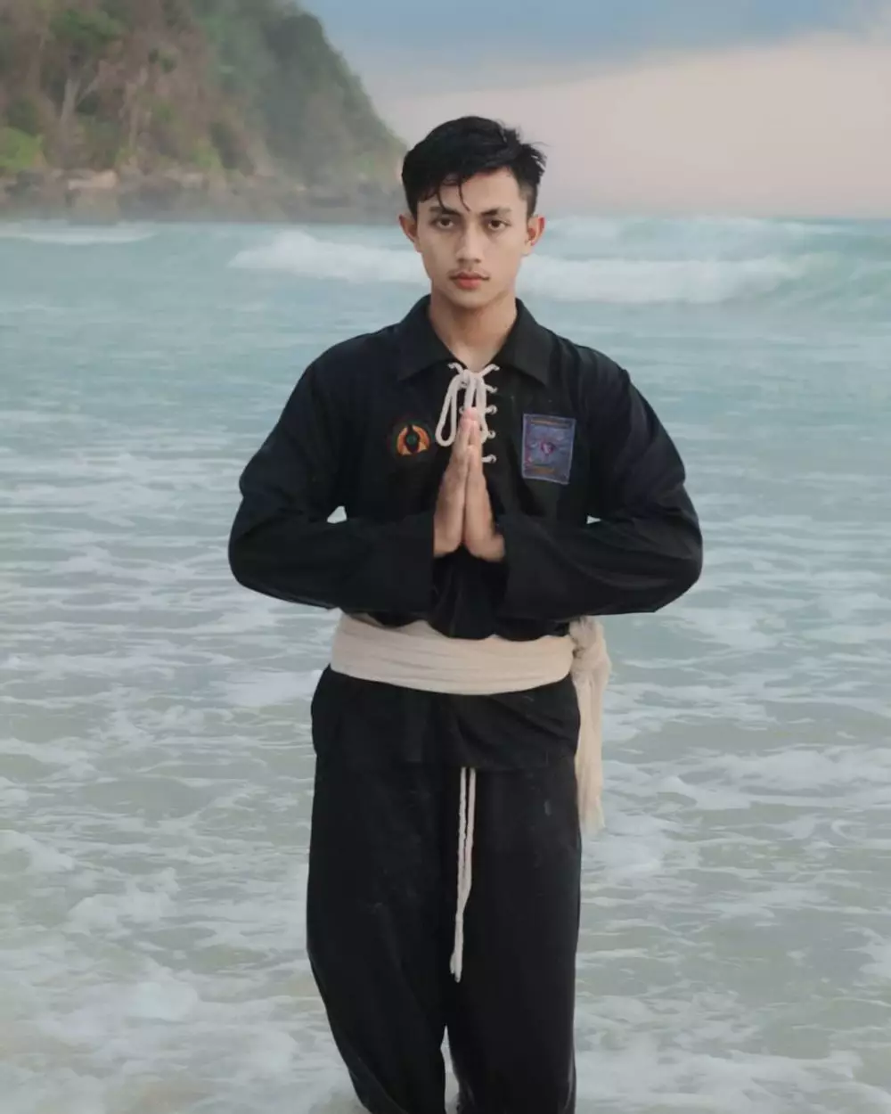 8 Potret Mikko teman Kekeyi saat berlatih silat Instagram