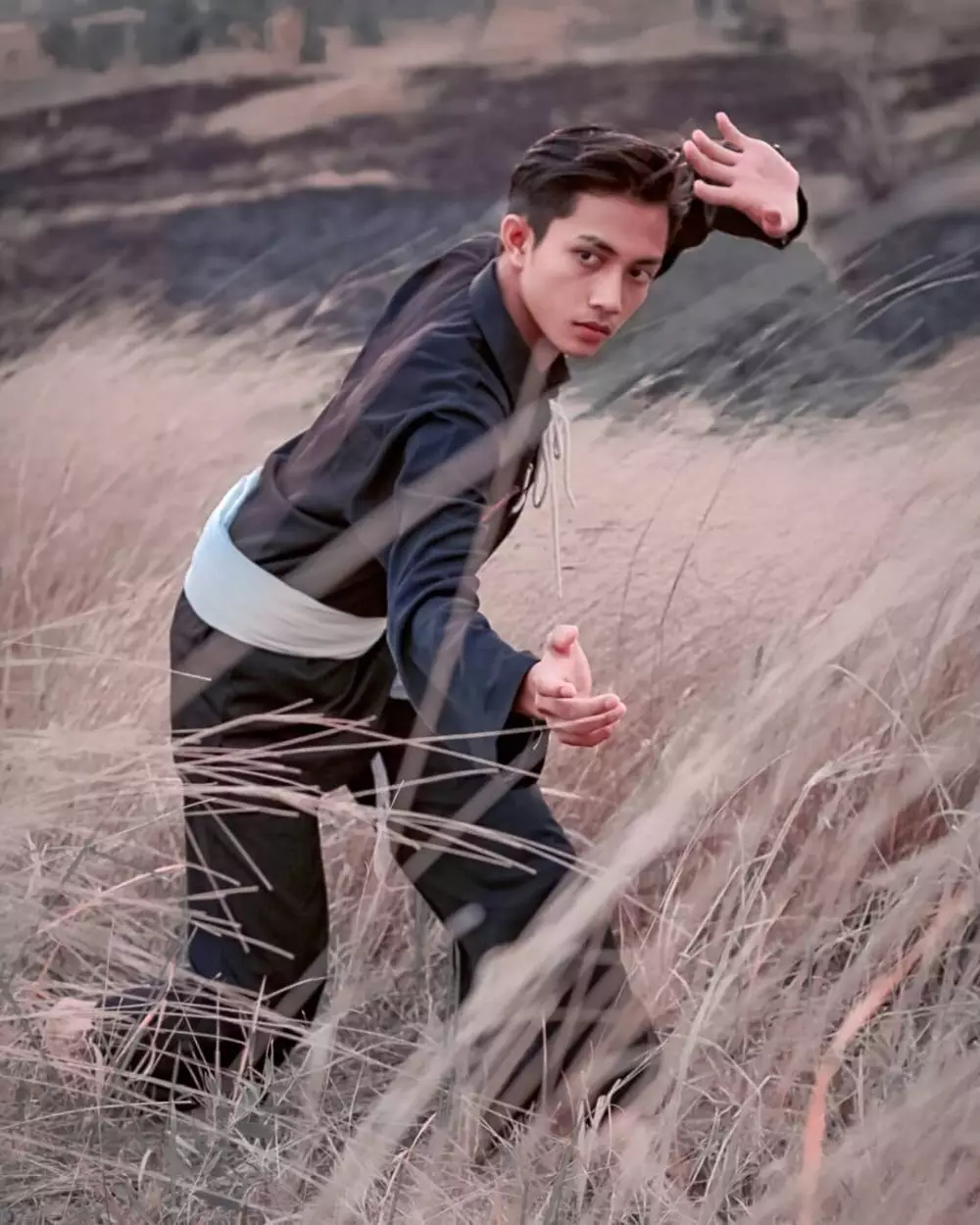 8 Potret Mikko teman Kekeyi saat berlatih silat Instagram