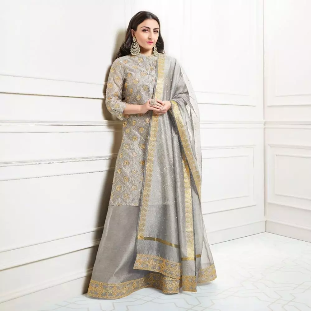 seleb keturunan bangsawan berbagai sumber 