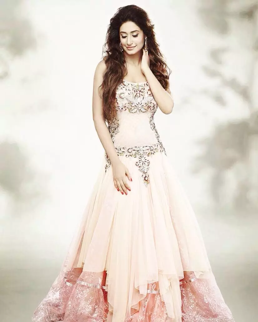 seleb keturunan bangsawan berbagai sumber 