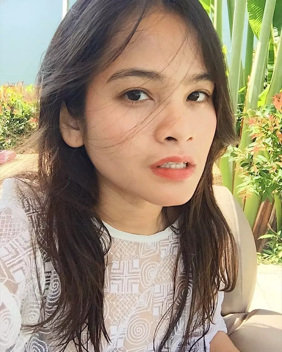 Beda gaya Luna Heart instagram