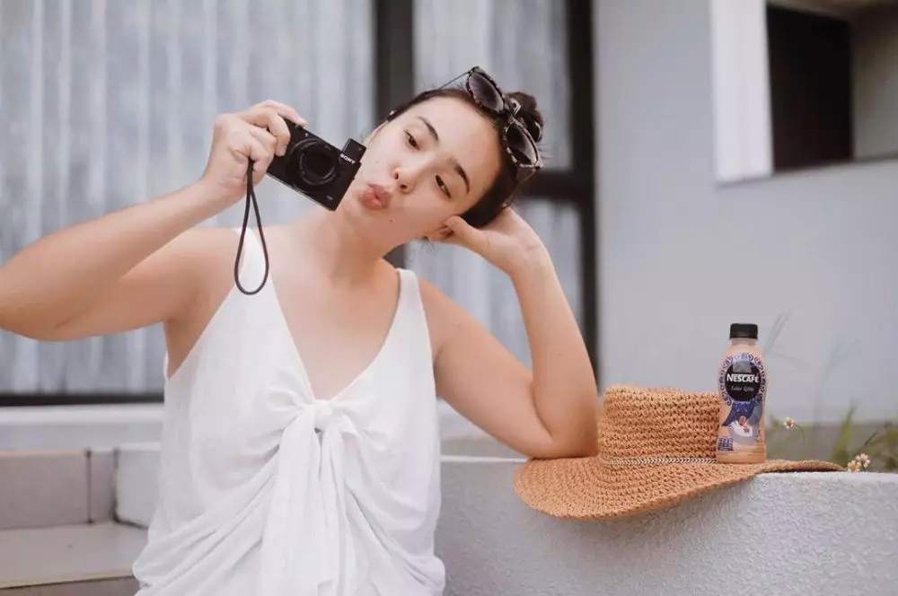 Beda gaya Luna Heart instagram