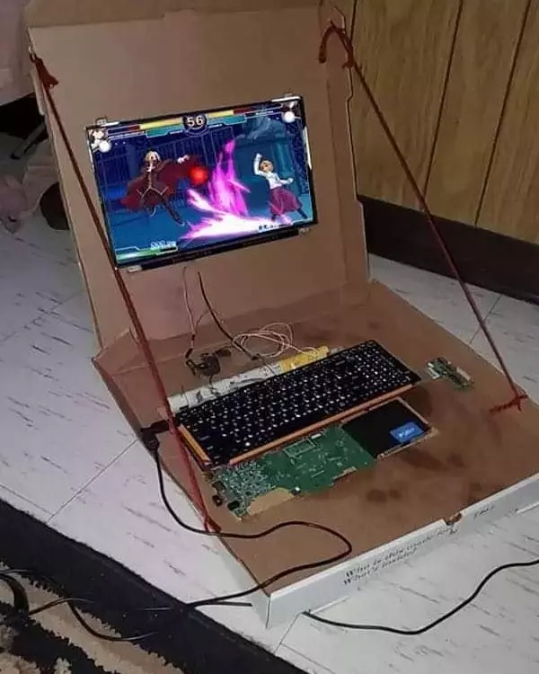 potret lucu teknologi low budget © 2020 instagram.com