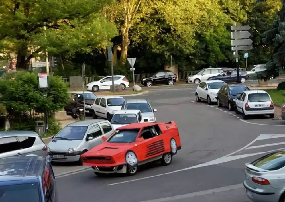 penampakan mobil nyeleneh © 2020 instagram.com penampakan mobil nyeleneh © 2020 instagram.com