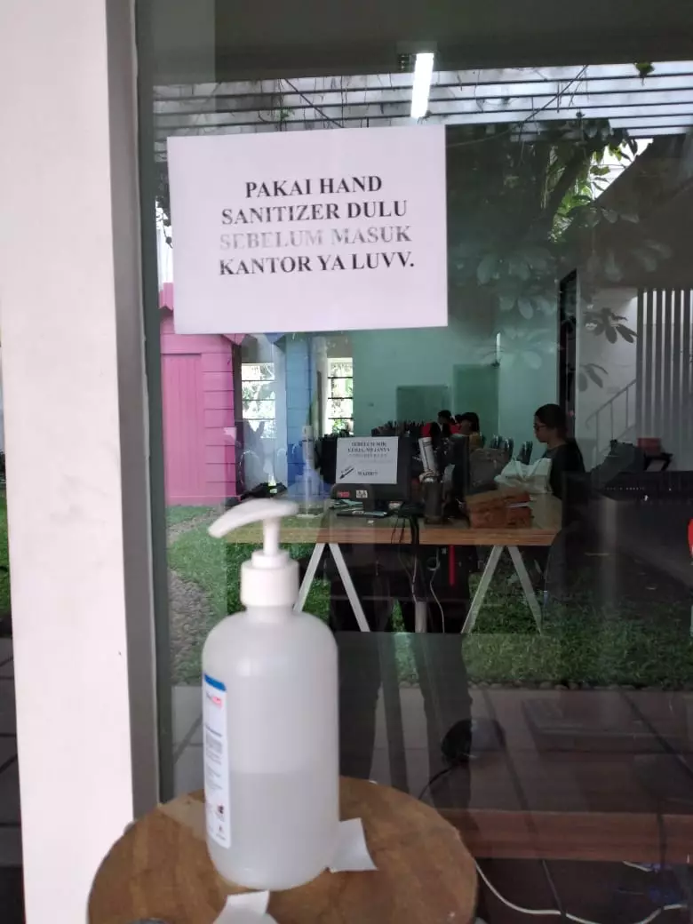 9 Pengumuman lucu di era New Normal Istimewa 9 Pengumuman lucu di era New Normal Istimewa