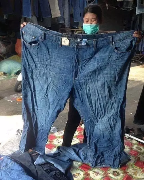 momen absurd jualan baju © 2020 instagram.com