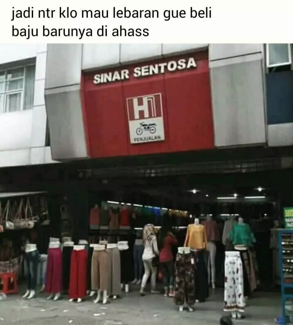 momen absurd jualan baju © 2020 instagram.com
