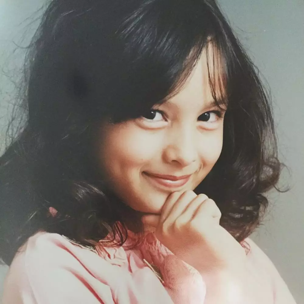 10 potret Chelsea Islan sewaktu kecil Instagram 10 potret Chelsea Islan sewaktu kecil Instagram