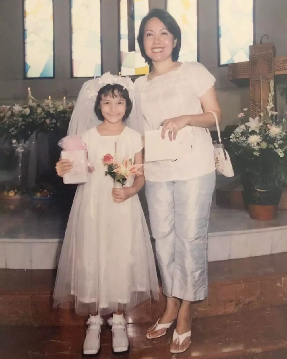 10 potret Chelsea Islan sewaktu kecil Instagram 10 potret Chelsea Islan sewaktu kecil Instagram