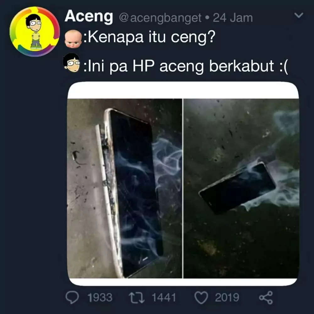 meme lika liku punya HP © 2020 instagram.com