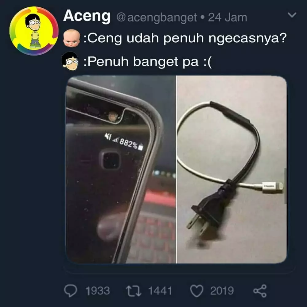 meme lika liku punya HP © 2020 instagram.com