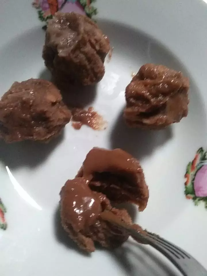 10 Penampakan lava cake gagal Twitter 10 Penampakan lava cake gagal Twitter