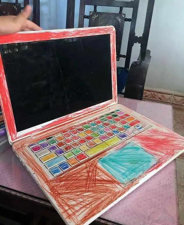 ide kreatif gadget rusak © 2020 instagram.com