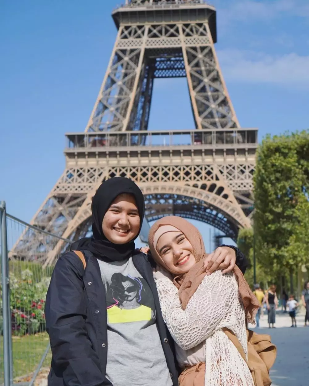 8 potret kompak Tissa Biani dan sang kakak Instagram