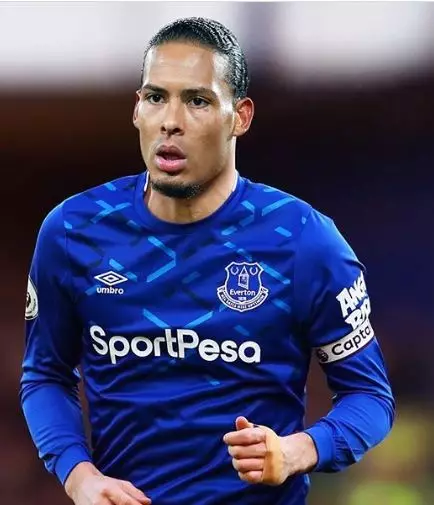 editan pemain tim rival Instagram