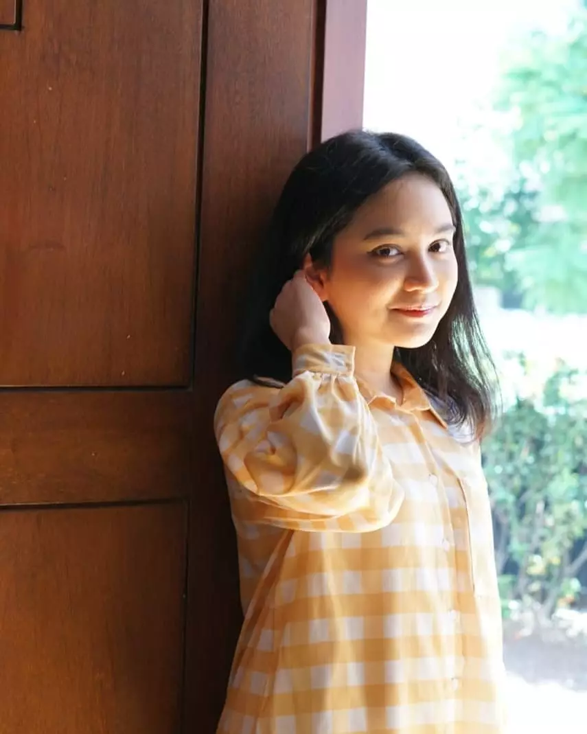 Beda gaya Rachel instagram