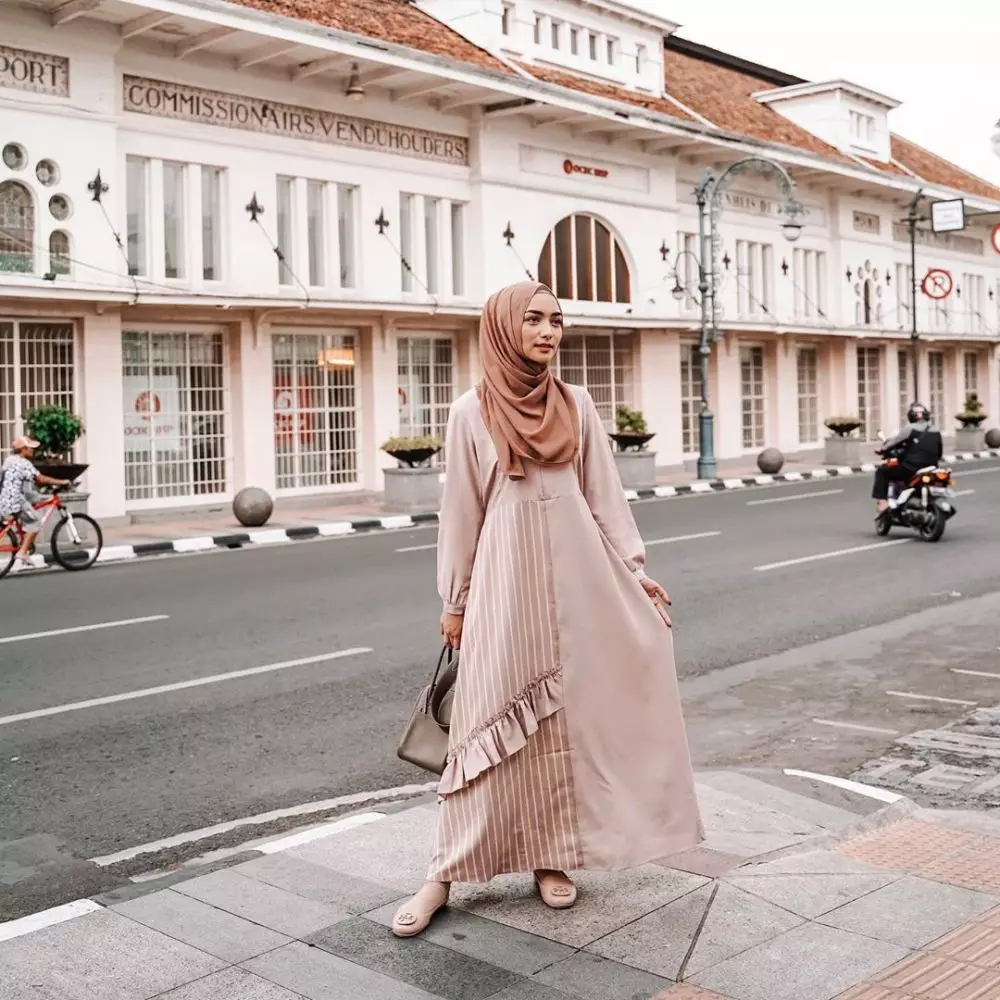 outfit hijab Citra Kirana © 2020 instagram.com