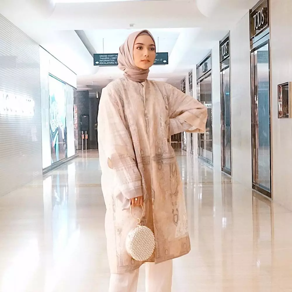 outfit hijab Citra Kirana © 2020 instagram.com