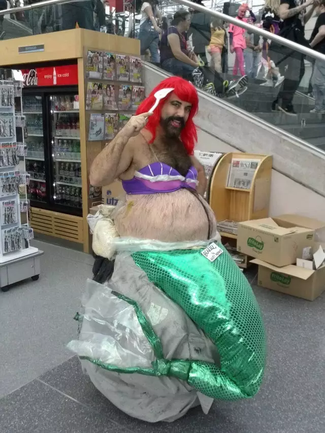 Potret cosplayer cowok karakter cewek Berbagai sumber Potret cosplayer cowok karakter cewek Berbagai sumber