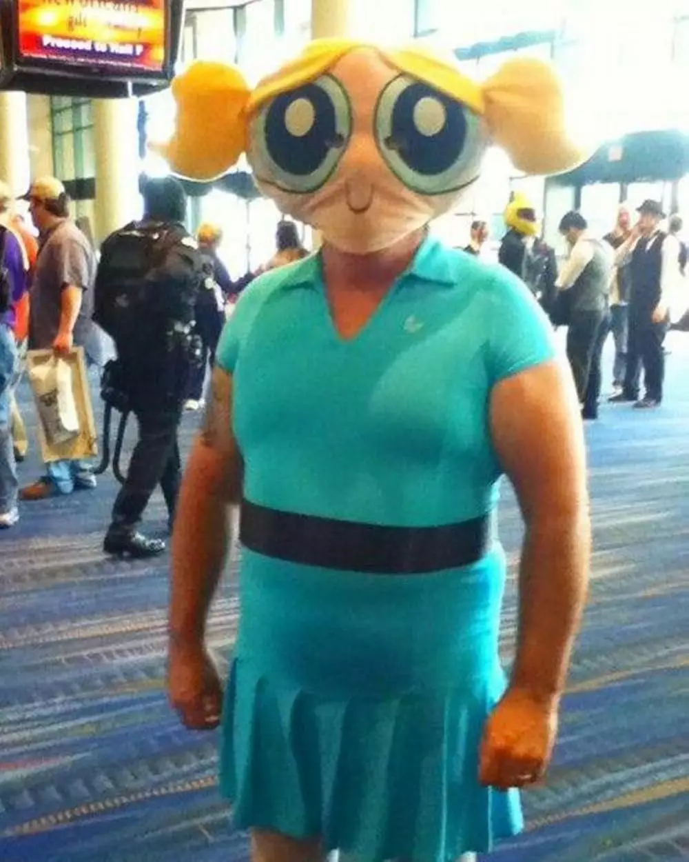 Potret cosplayer cowok karakter cewek Berbagai sumber Potret cosplayer cowok karakter cewek Berbagai sumber