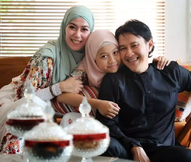 momen manis akum dan istri instagram