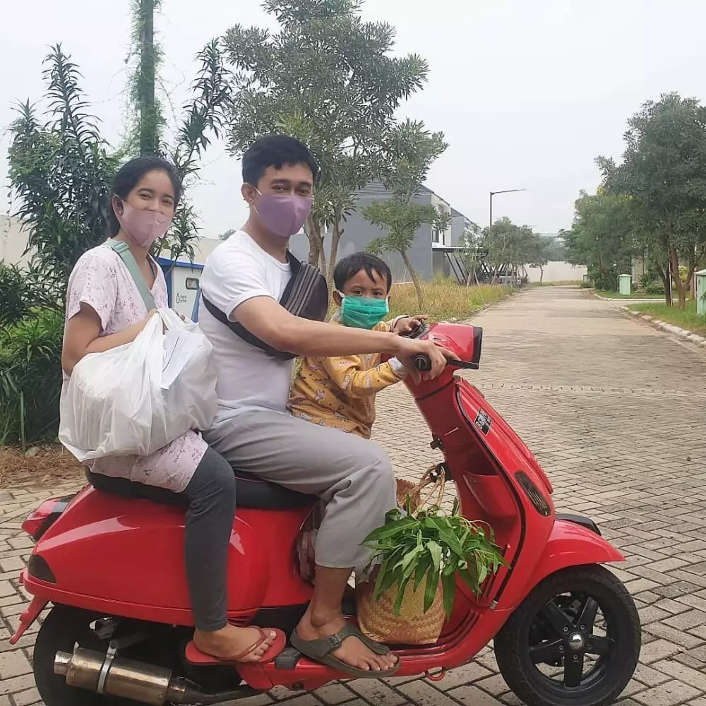 potret harmonis boby tince dan istri instagram