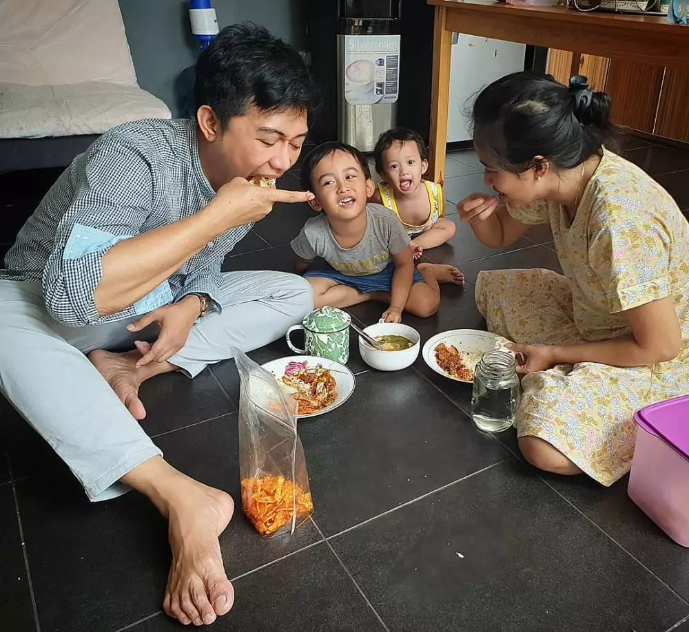 potret harmonis boby tince dan istri instagram