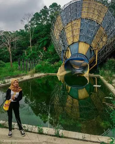 kampung gajah bandung Instagram