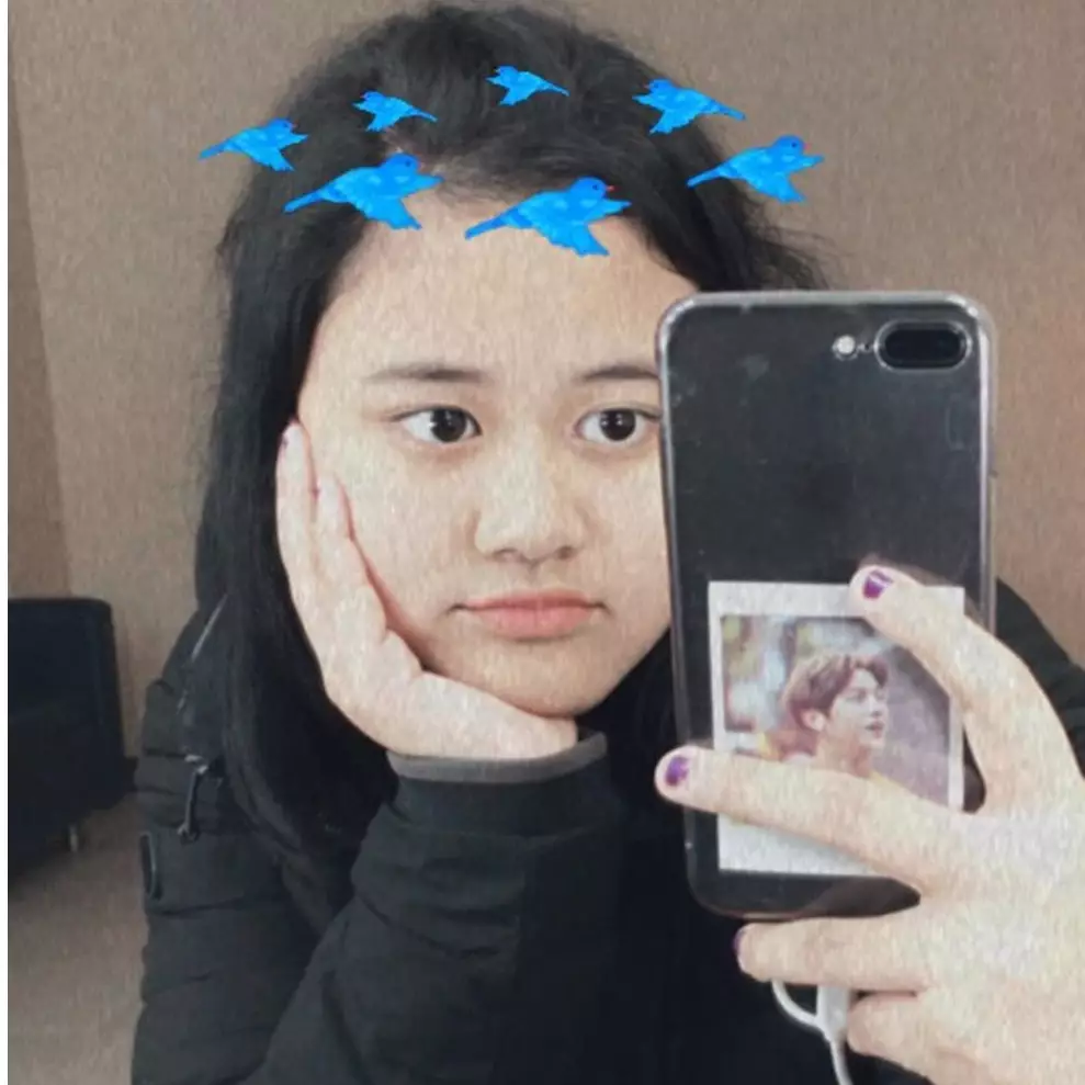 10 Potret kece Fairuz Aliya di luar syuting Tukang Ojek Pengkolan