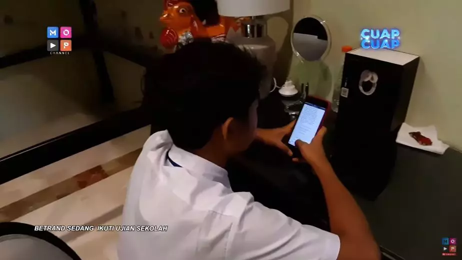 betrand peto ujian sekolah © 2020 brilio.net betrand peto ujian sekolah © 2020 brilio.net