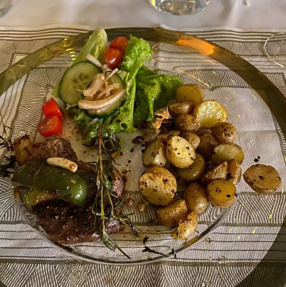 dinner romantis Titi Kamal    © 2020 brilio.net