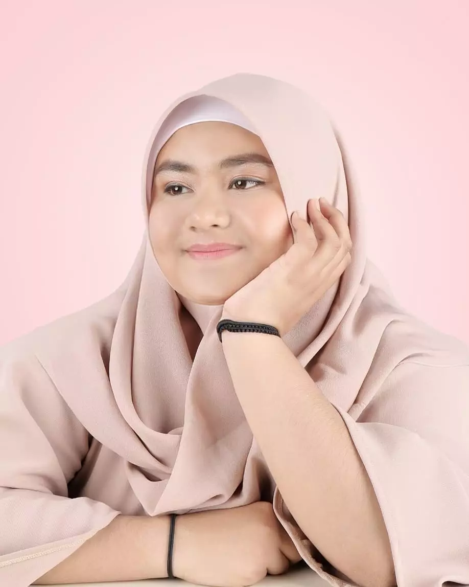 Iyeth Bustami dan tiga putri instagram Iyeth Bustami dan tiga putri instagram