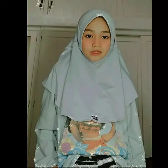 Iyeth Bustami dan tiga putri instagram Iyeth Bustami dan tiga putri instagram