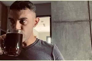 10 Potret rumah masa kecil Didi Riyadi, foto kecilnya curi perhatian