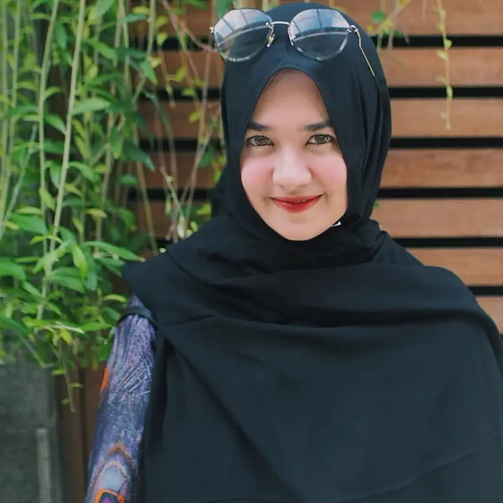 8 Pesona Hamimi Daulay, influencer sekaligus kakak Syakir Daulay