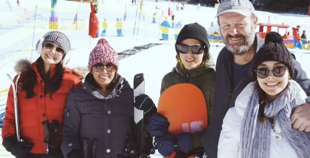 potret Amanda Rawles dan keluarga Instagram potret Amanda Rawles dan keluarga Instagram
