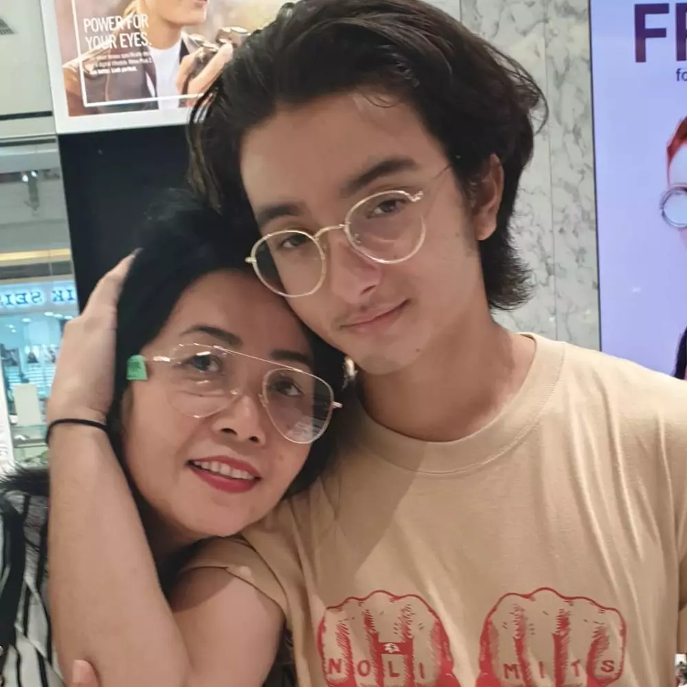 potret manis Bryan Domani mama Instagram