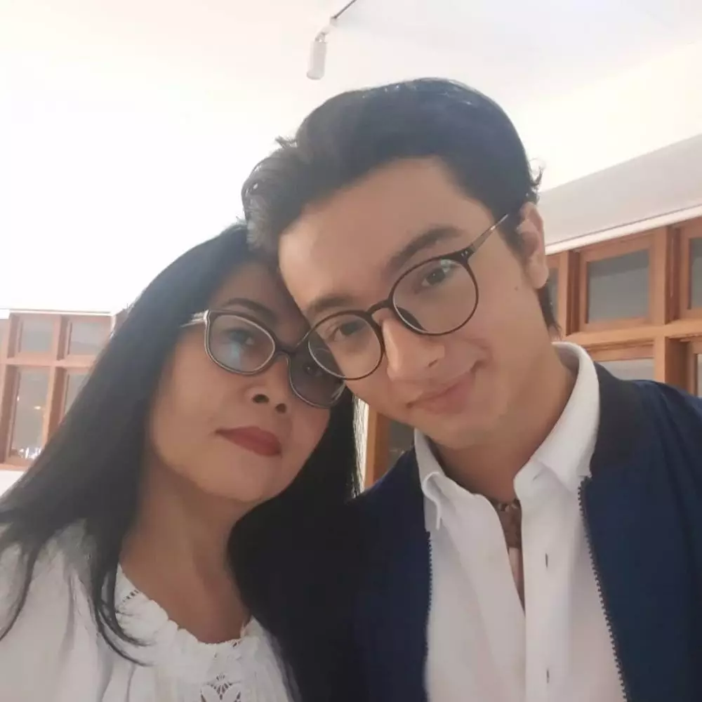 potret manis Bryan Domani mama Instagram