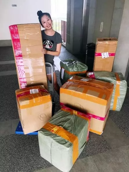 kejutan untuk pacar facebook