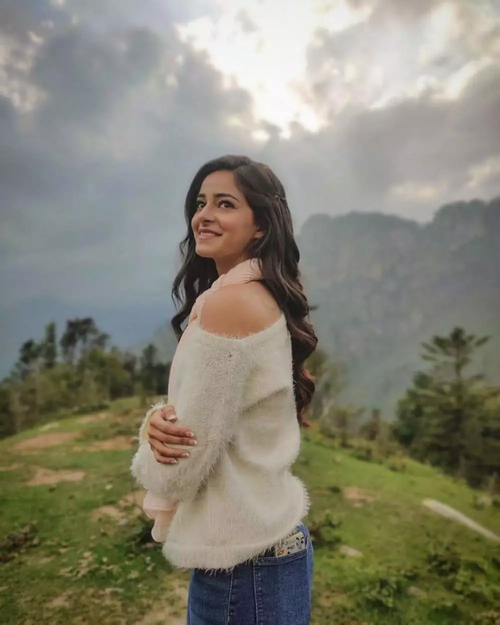 pesona ananya panday instagram