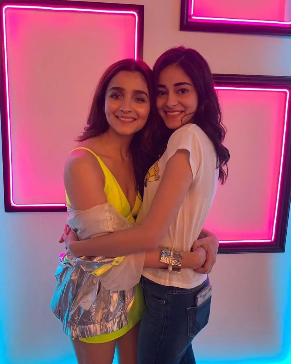 pesona ananya panday instagram