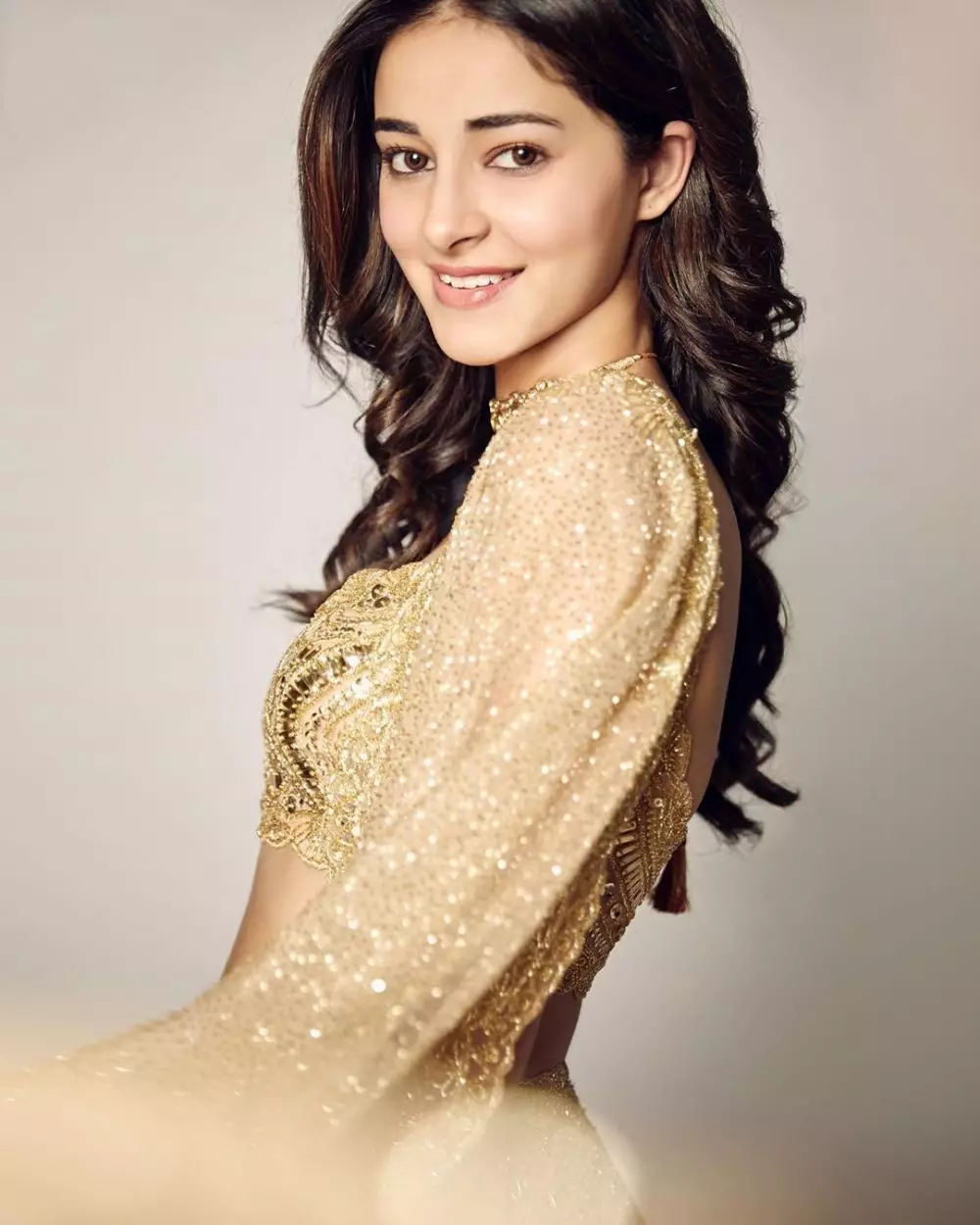 pesona ananya panday instagram