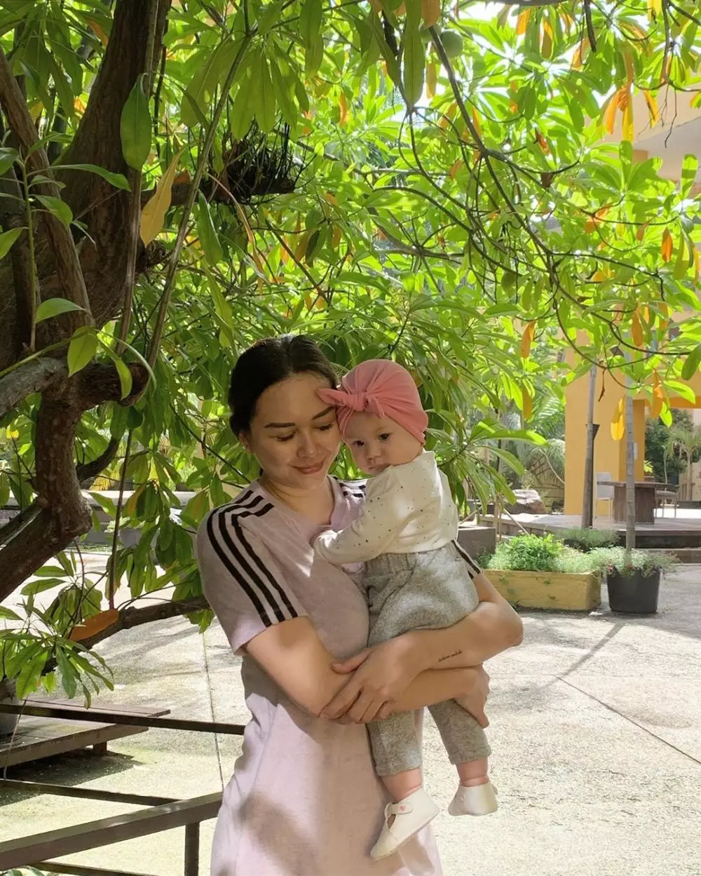 putri aura kasih yang makin menggemaskan instagram putri aura kasih yang makin menggemaskan instagram